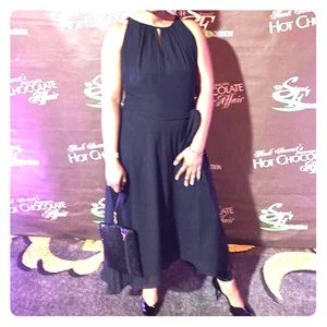 Women’s dress size 6